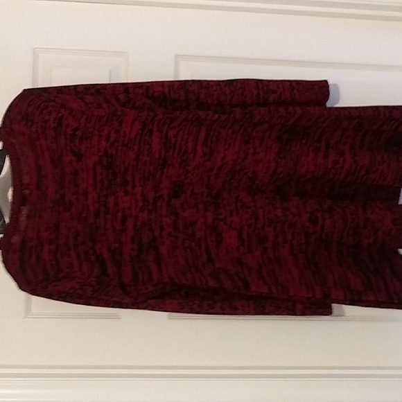 No Comment sweater dress. - Picture 2 of 2